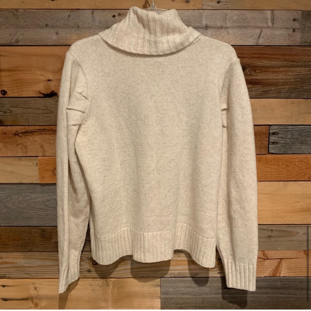 Cabi sweater style #3889 turtleneck puff sleeve pearl sweater - Picture 10 of 12